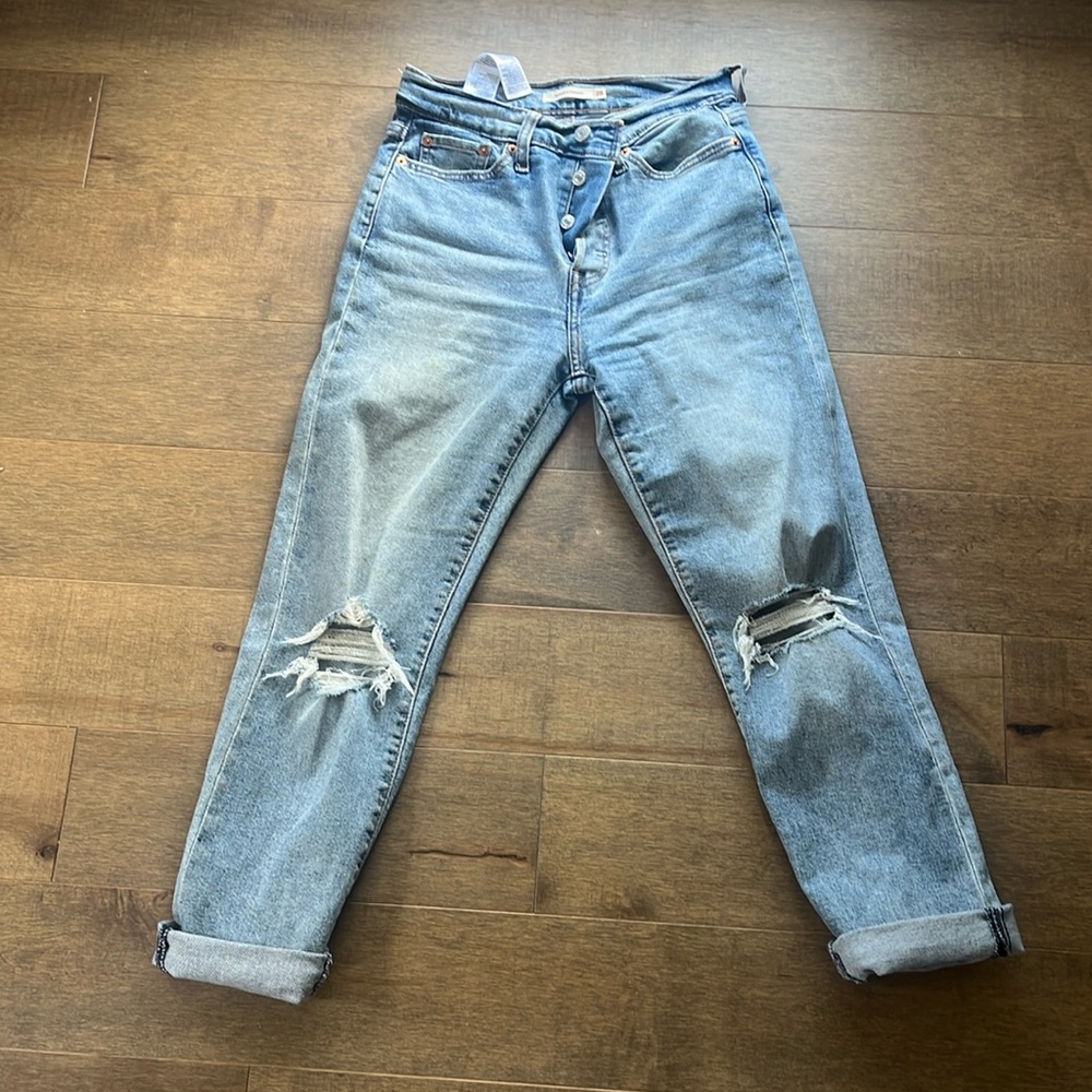 Wedgie Straight Levi’s